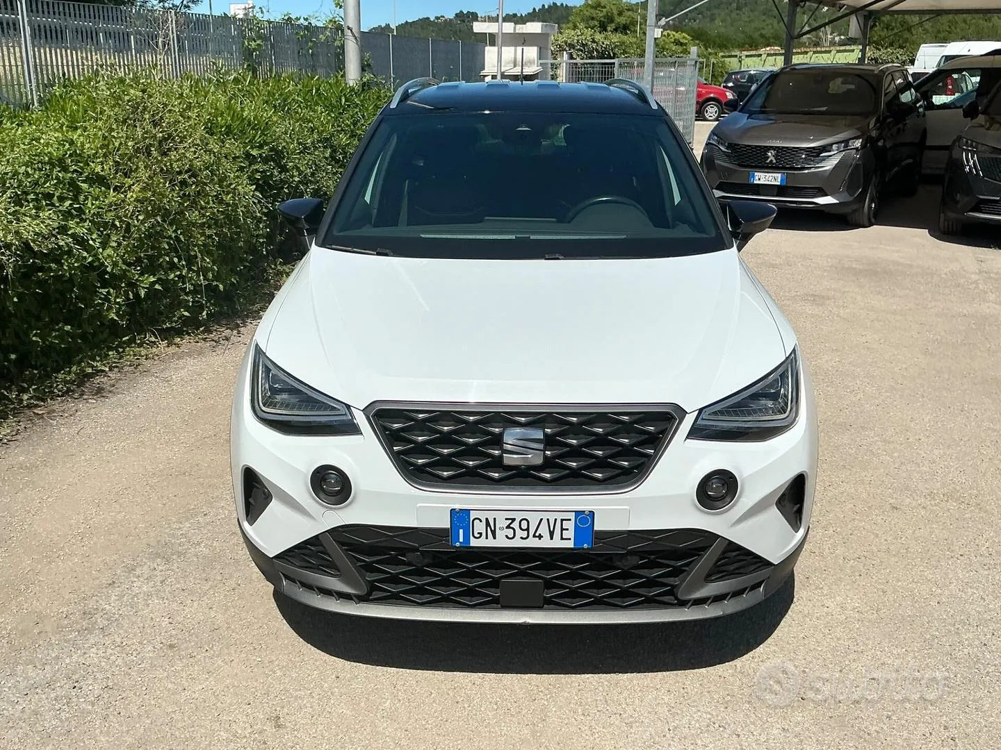 Seat Arona 2023 photo 2