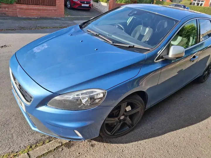 Volvo V40 2015 photo 5