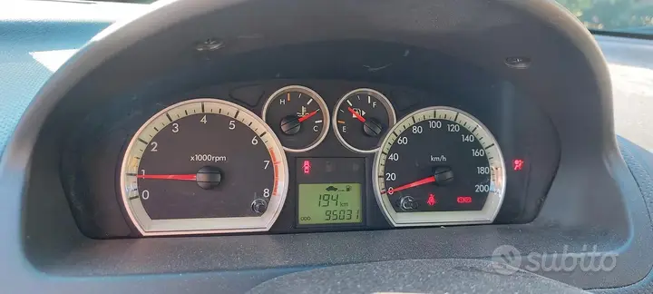 Chevrolet Aveo 2010 photo 2