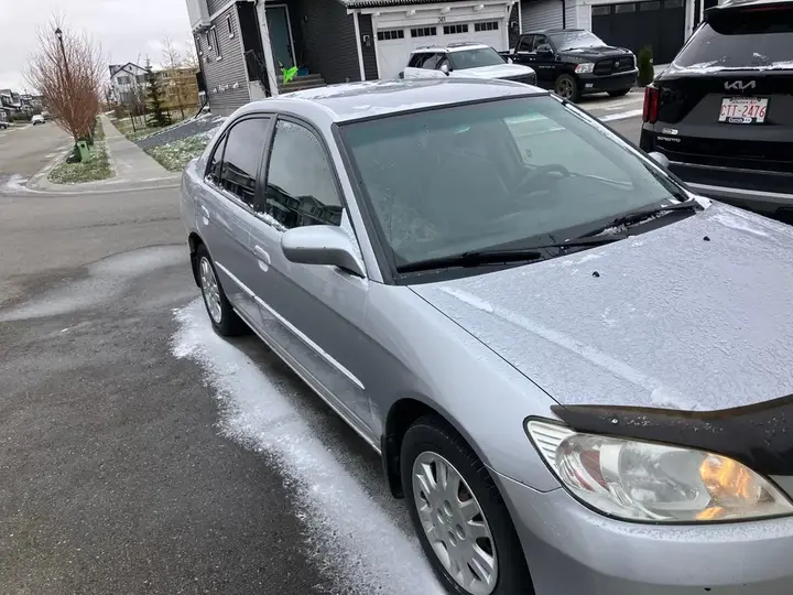 Honda Civic 2004 photo 2