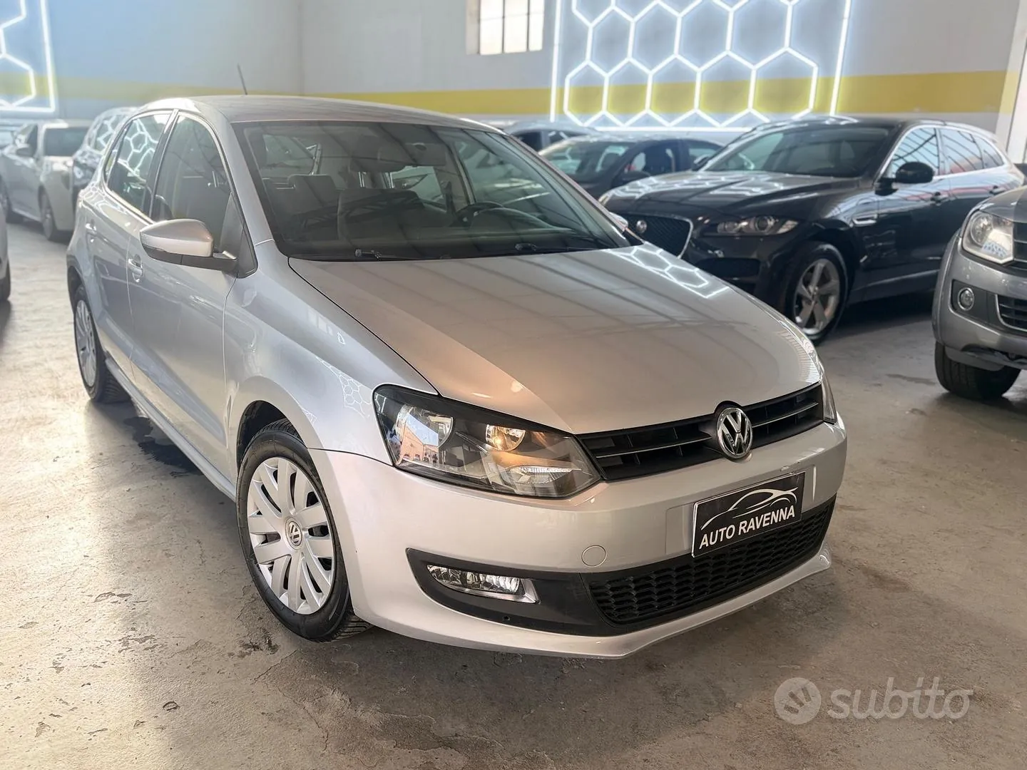 Volkswagen Polo 2012 photo 3