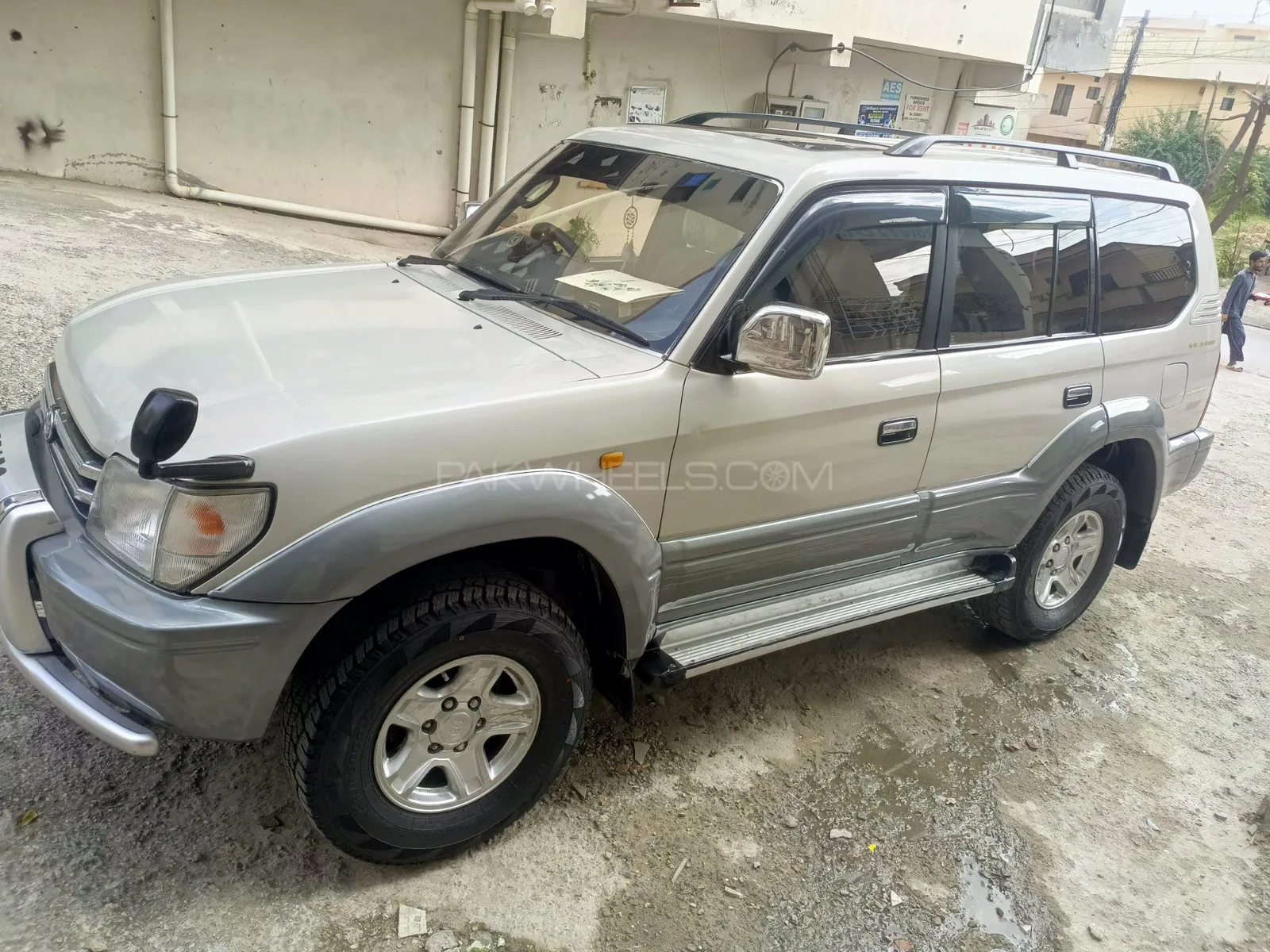 Toyota Prado