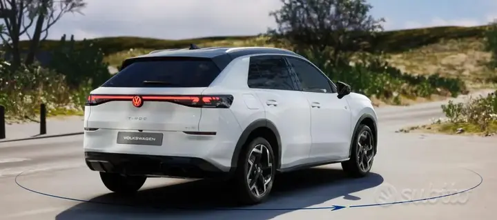 Volkswagen T-Roc photo 4
