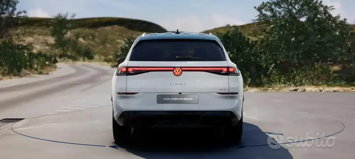 Volkswagen T-Roc photo 5