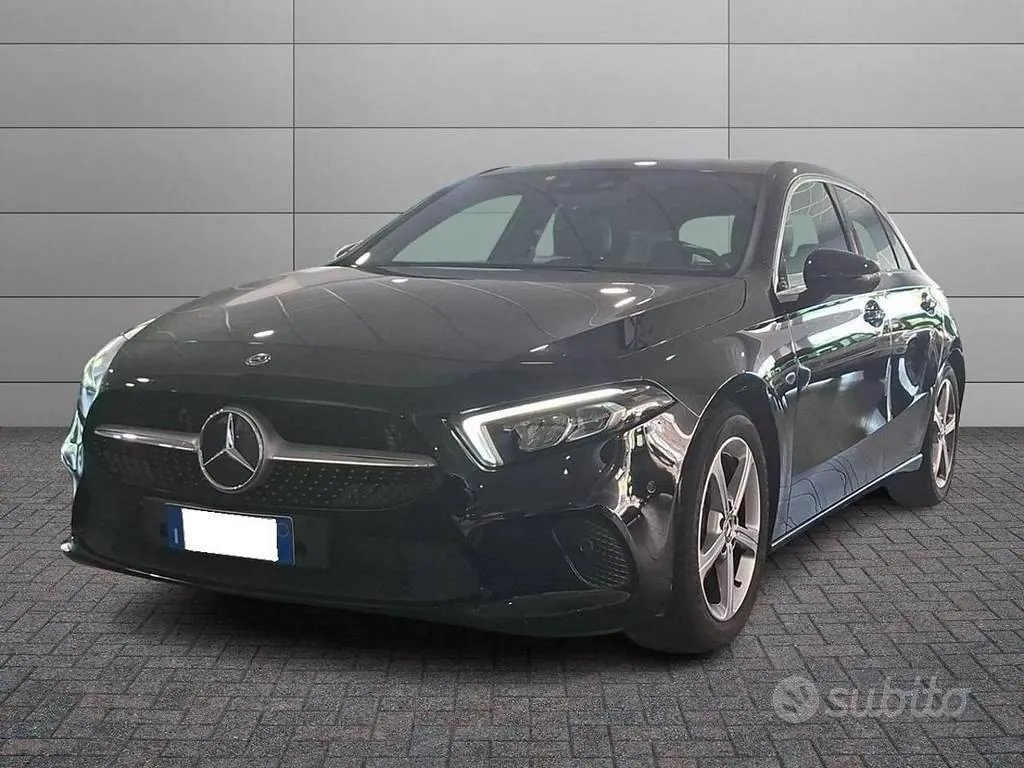 Mercedes-Benz A 180