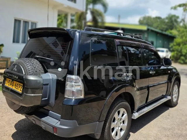 Mitsubishi Montero 2013 photo 4