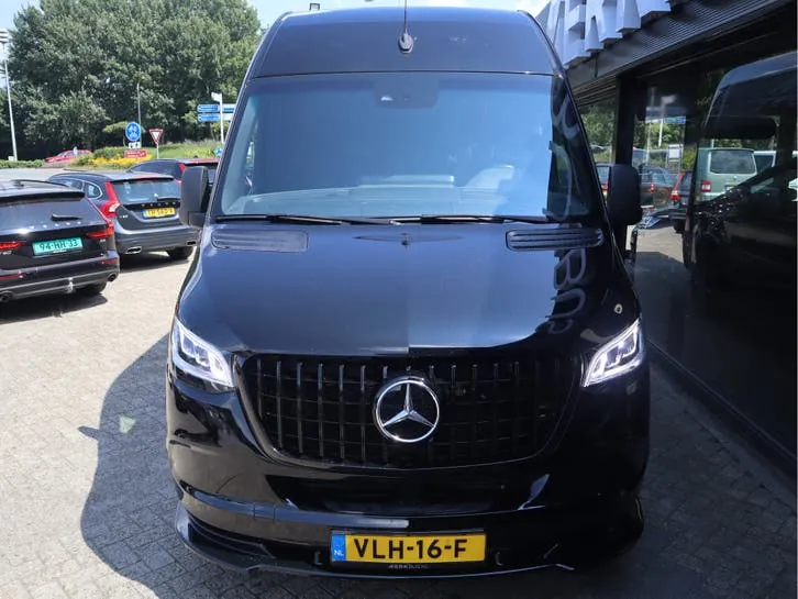 Mercedes-Benz Sprinter 2021 photo 2