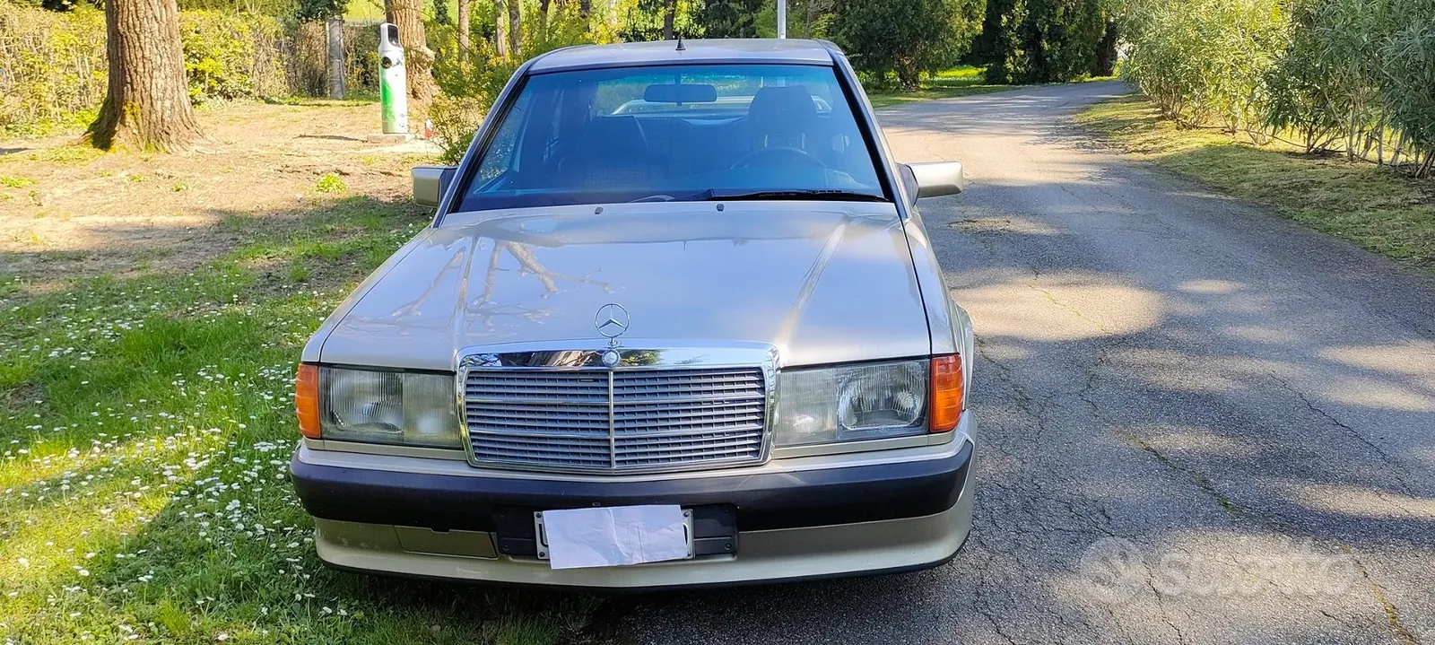 Mercedes-Benz 190