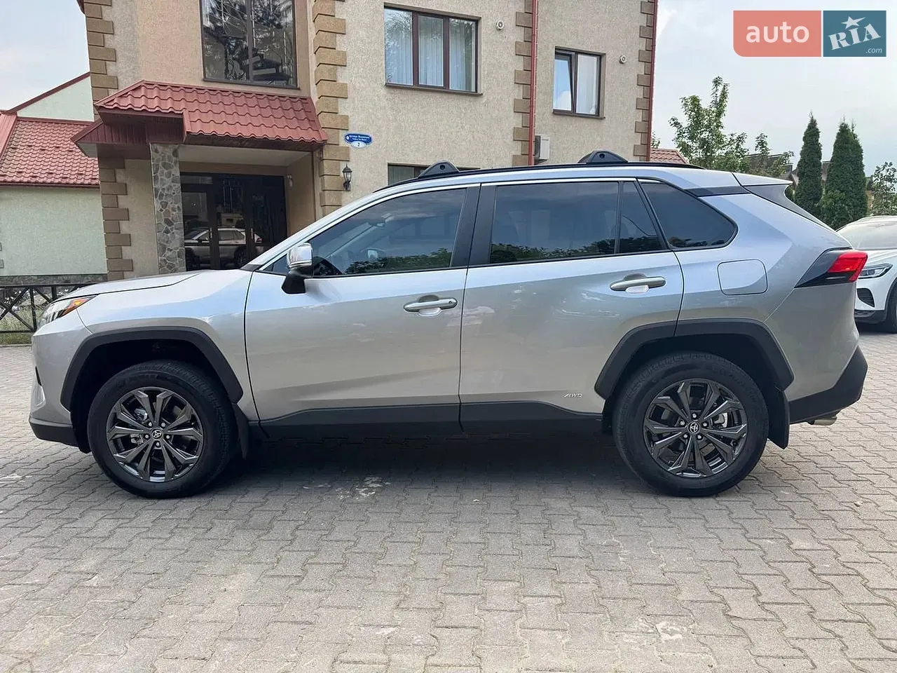 Toyota Rav4 2023 photo 5