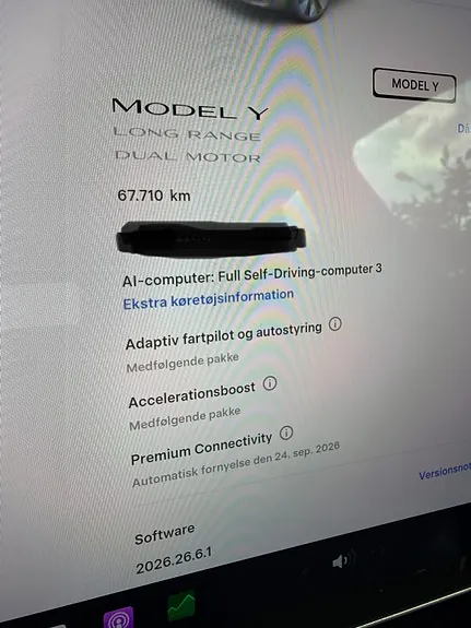 Tesla Model Y 2024 photo 3