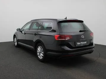 Volkswagen Passat 2023 photo 2