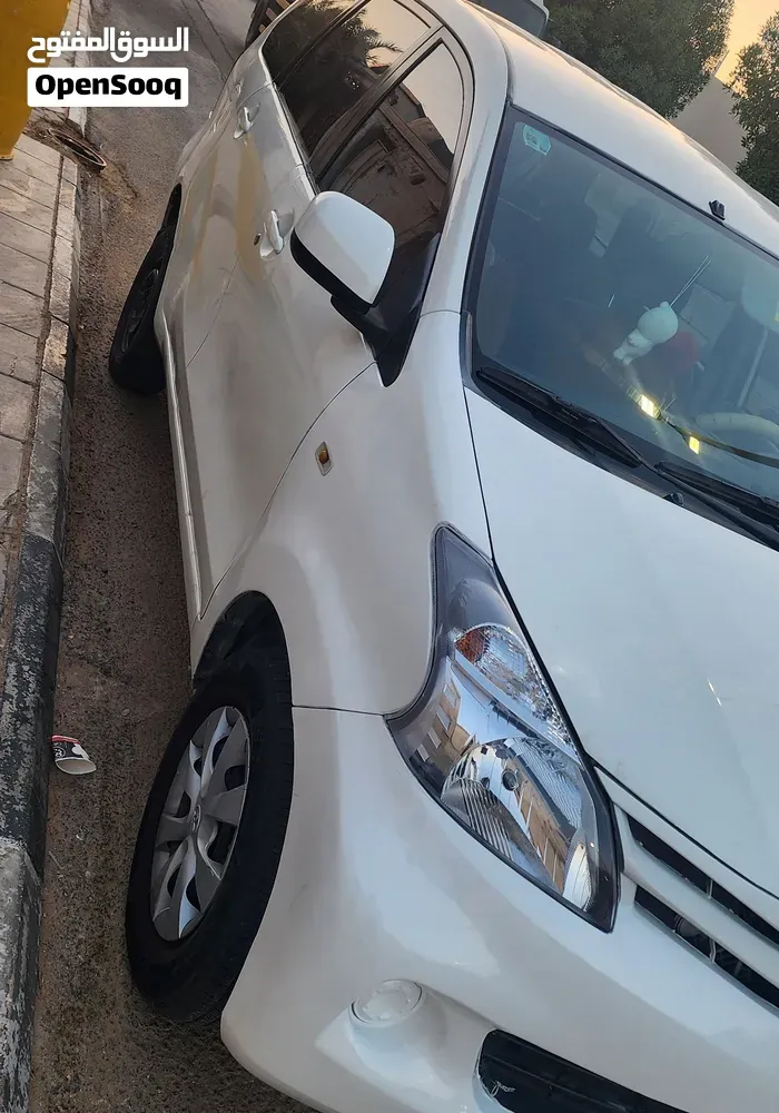 Toyota Avanza 2015 photo 5