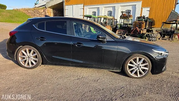 Mazda 3 2017 photo 4