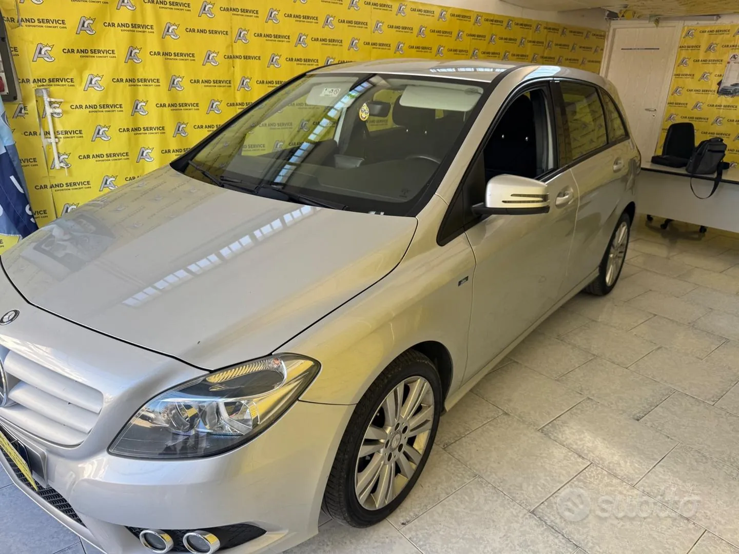 Mercedes-Benz B 2014 photo 2