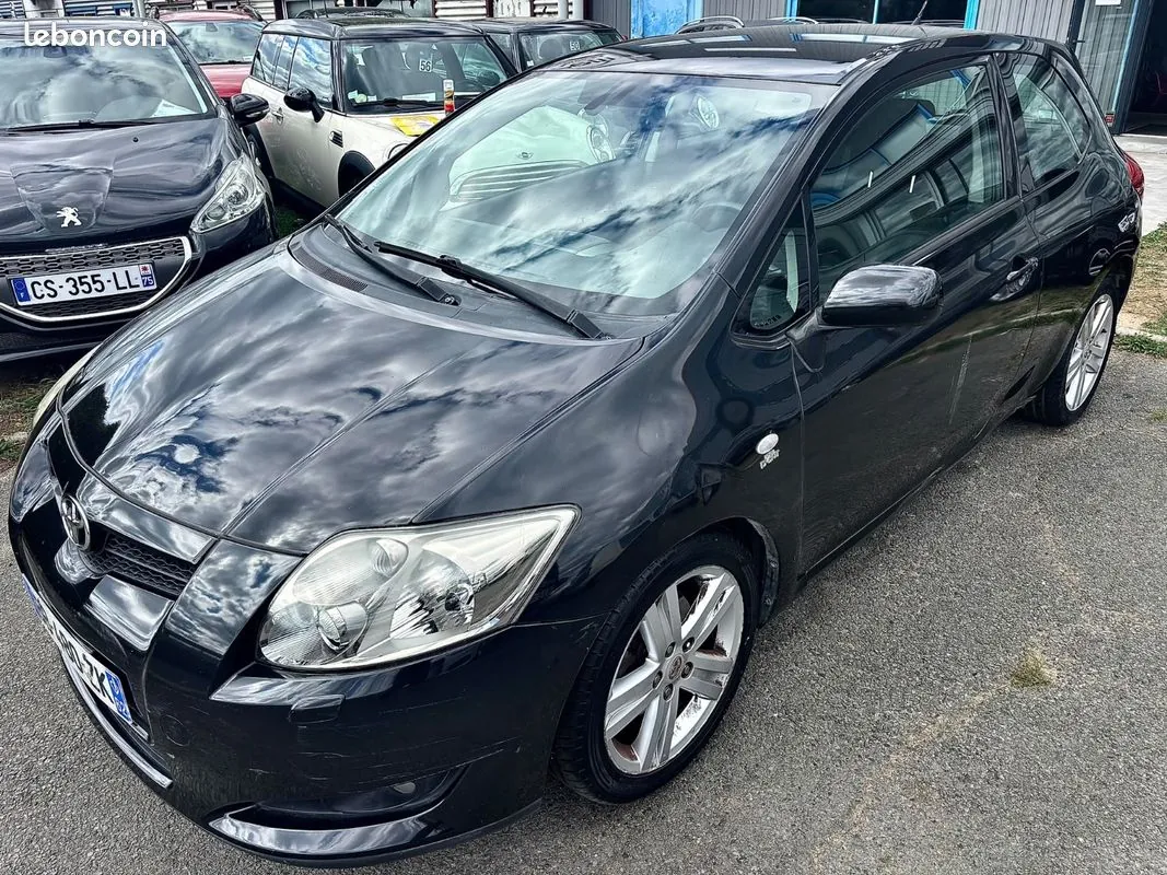 Toyota Auris 2007 photo 2