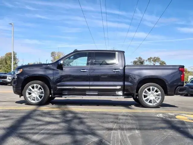 Chevrolet Silverado 1500 2023 photo 2