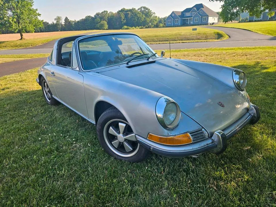 Porsche 911 Targa