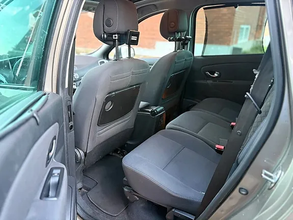 Renault Grand Scenic Iii 2010 photo 5
