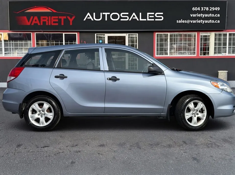 Toyota Matrix 2004 photo 5