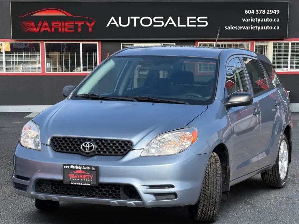 Toyota Matrix 2004 photo 2
