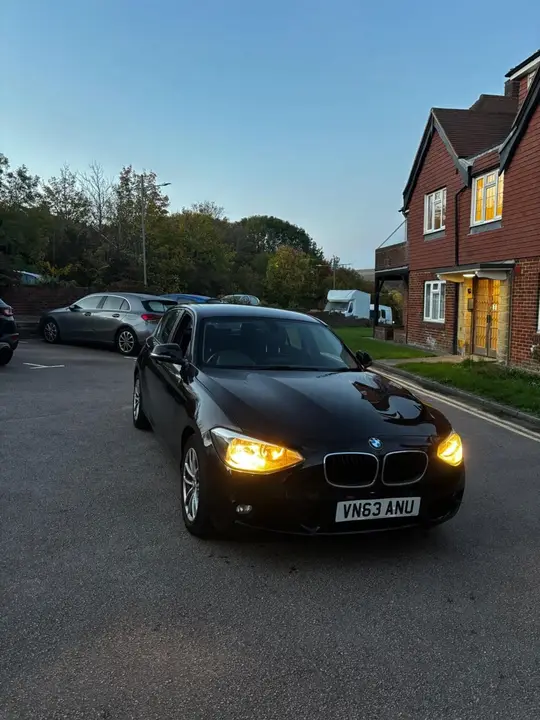BMW 1 Series 2013 photo 2