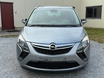 Opel Zafira 2015 photo 2