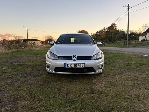 Volkswagen Golf Vii 2016 photo 2
