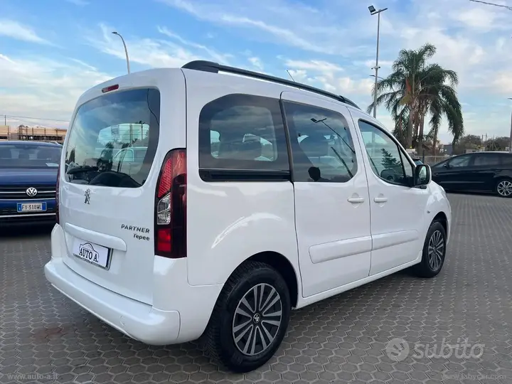 Peugeot Partner 2015 photo 4