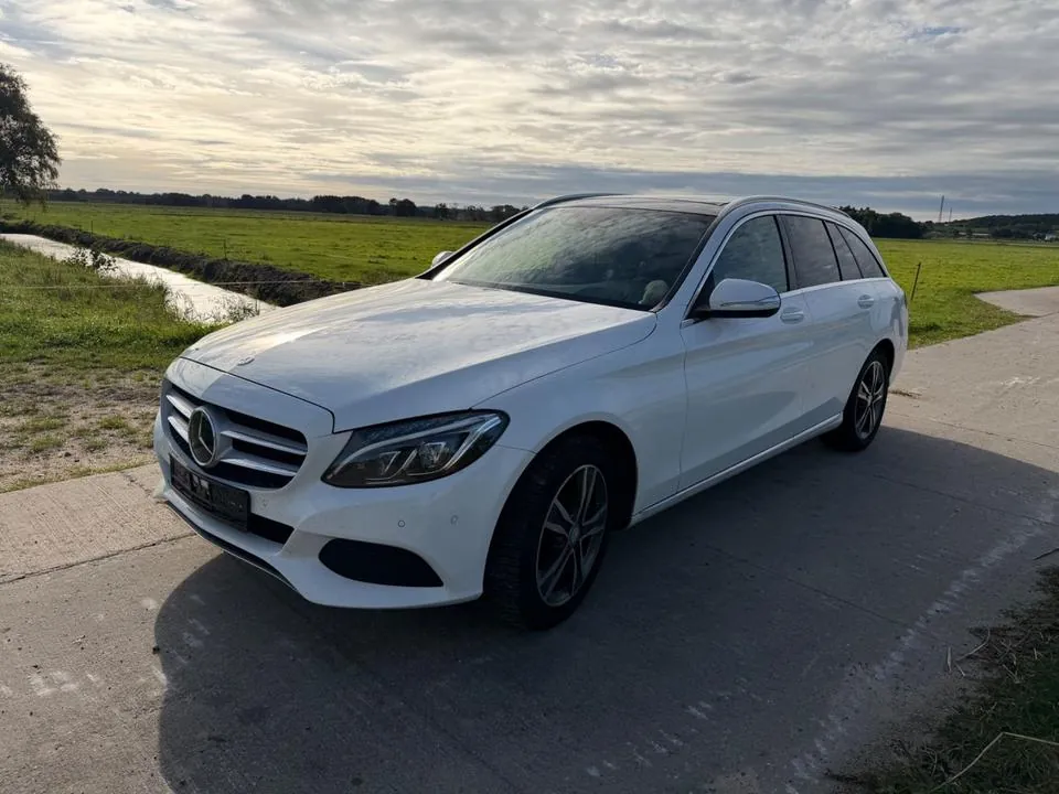 Mercedes-Benz C 220 D