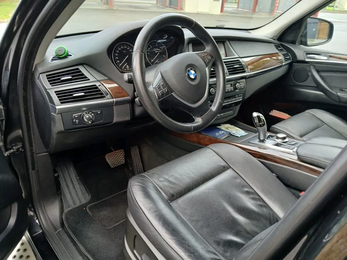 BMW X5 2009 photo 3
