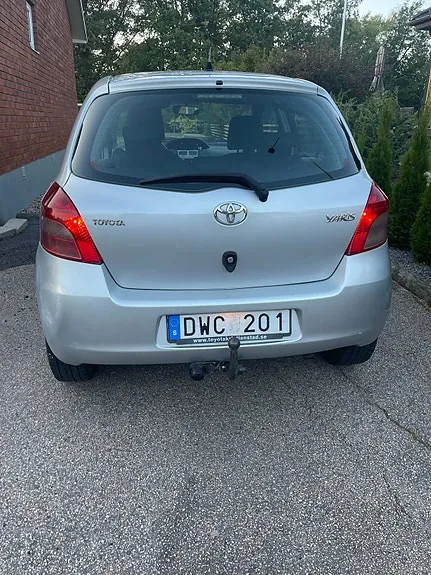Toyota Yaris 2008 photo 2