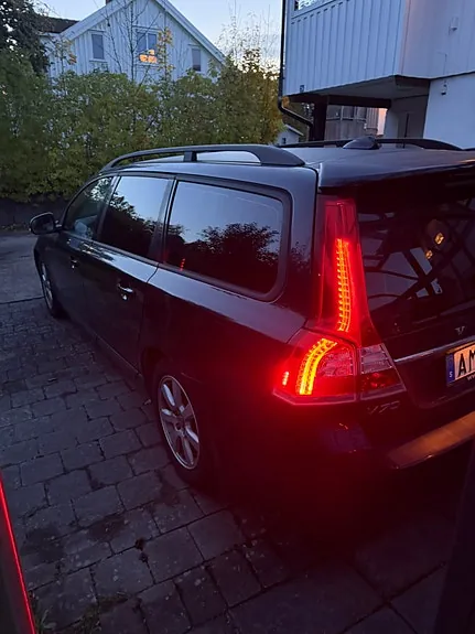 Volvo V70 2014 photo 4