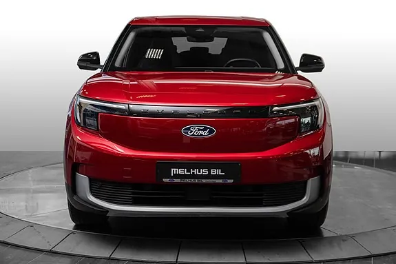 Ford Explorer 2025 photo 3