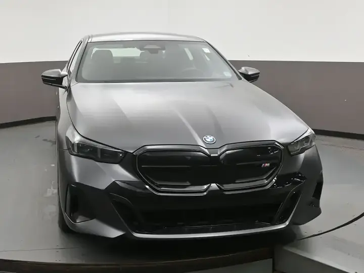 BMW I5 2024 photo 2