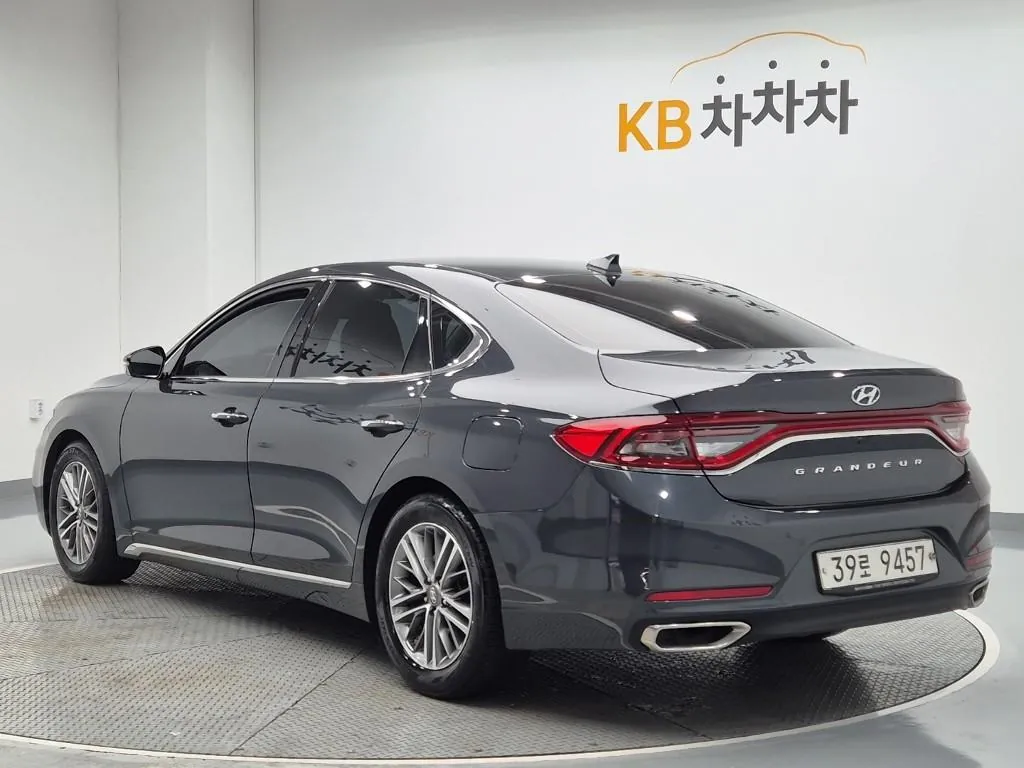 Hyundai Grandeur 2019 photo 2