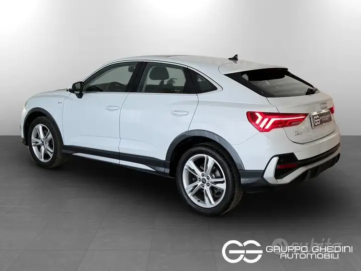 Audi Q3 2024 photo 3