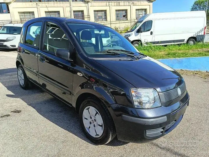 Fiat Panda 2004 photo 2