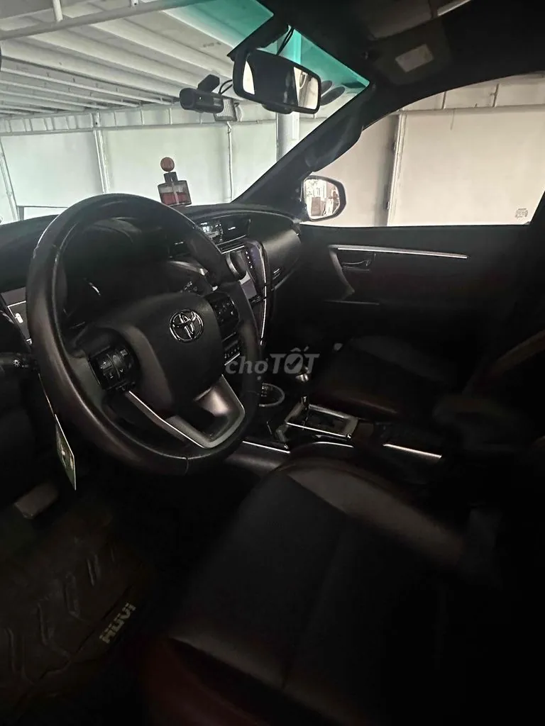 Toyota Fortuner 2024 photo 5