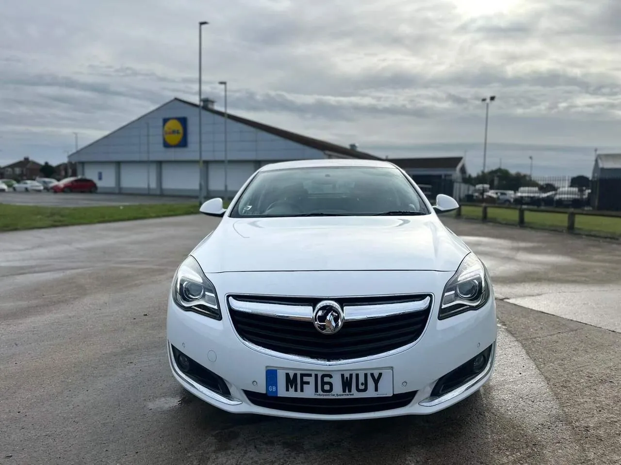 Vauxhall Insignia 2016 photo 4