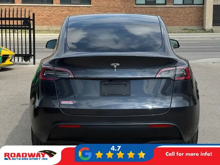 Tesla Model Y 2024 photo 5