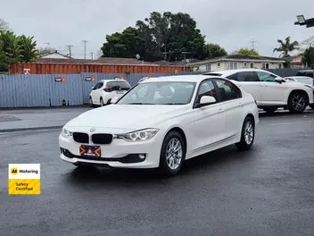 BMW 320I 2014 photo 4