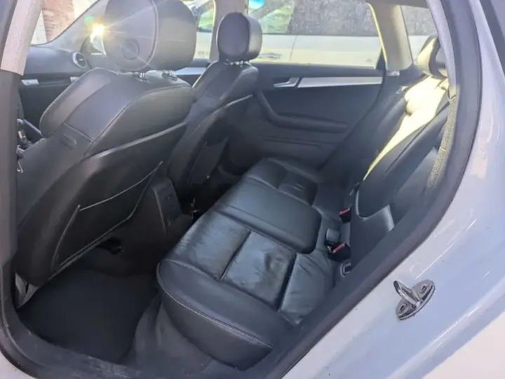 Audi A3 2011 photo 5
