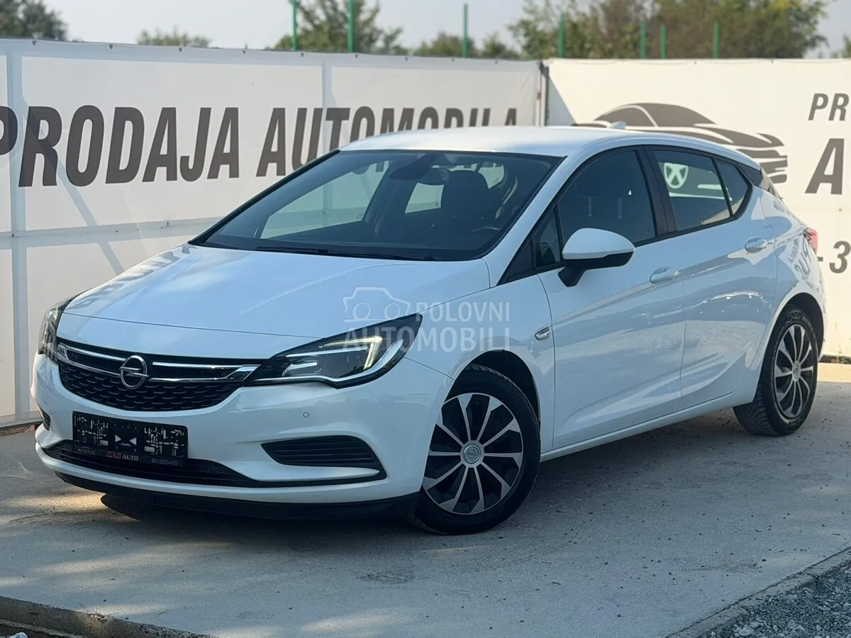 Opel Astra K 2017 photo 2