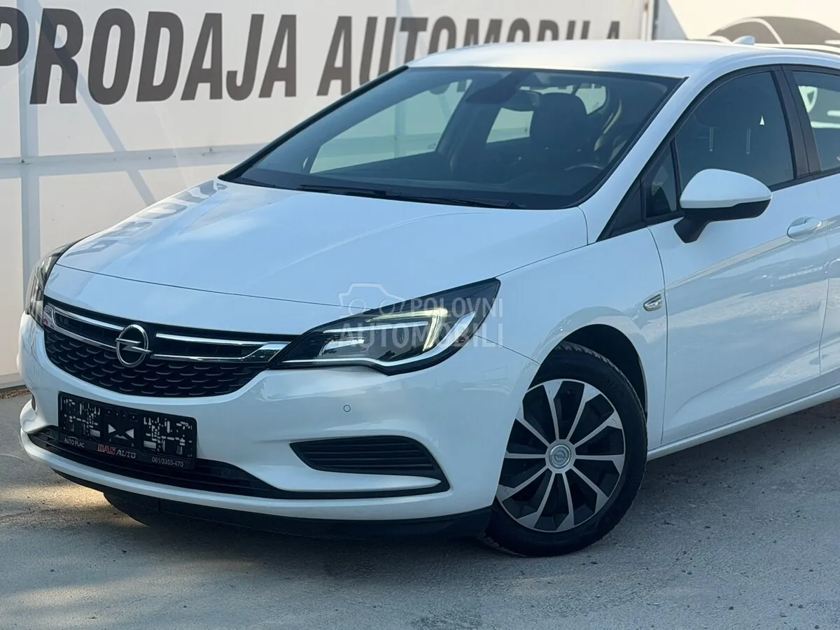 Opel Astra K 2017 photo 3