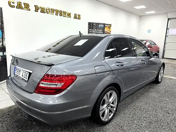 Mercedes-Benz C200 2012 photo 3
