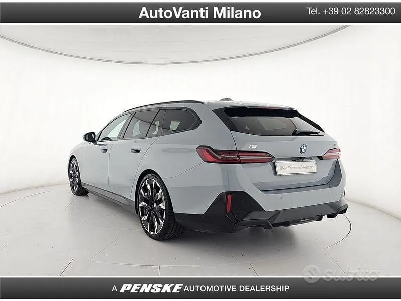 BMW I5 2025 photo 4