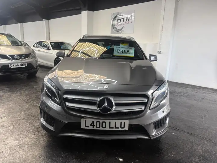 Mercedes-Benz Gla 2014 photo 2