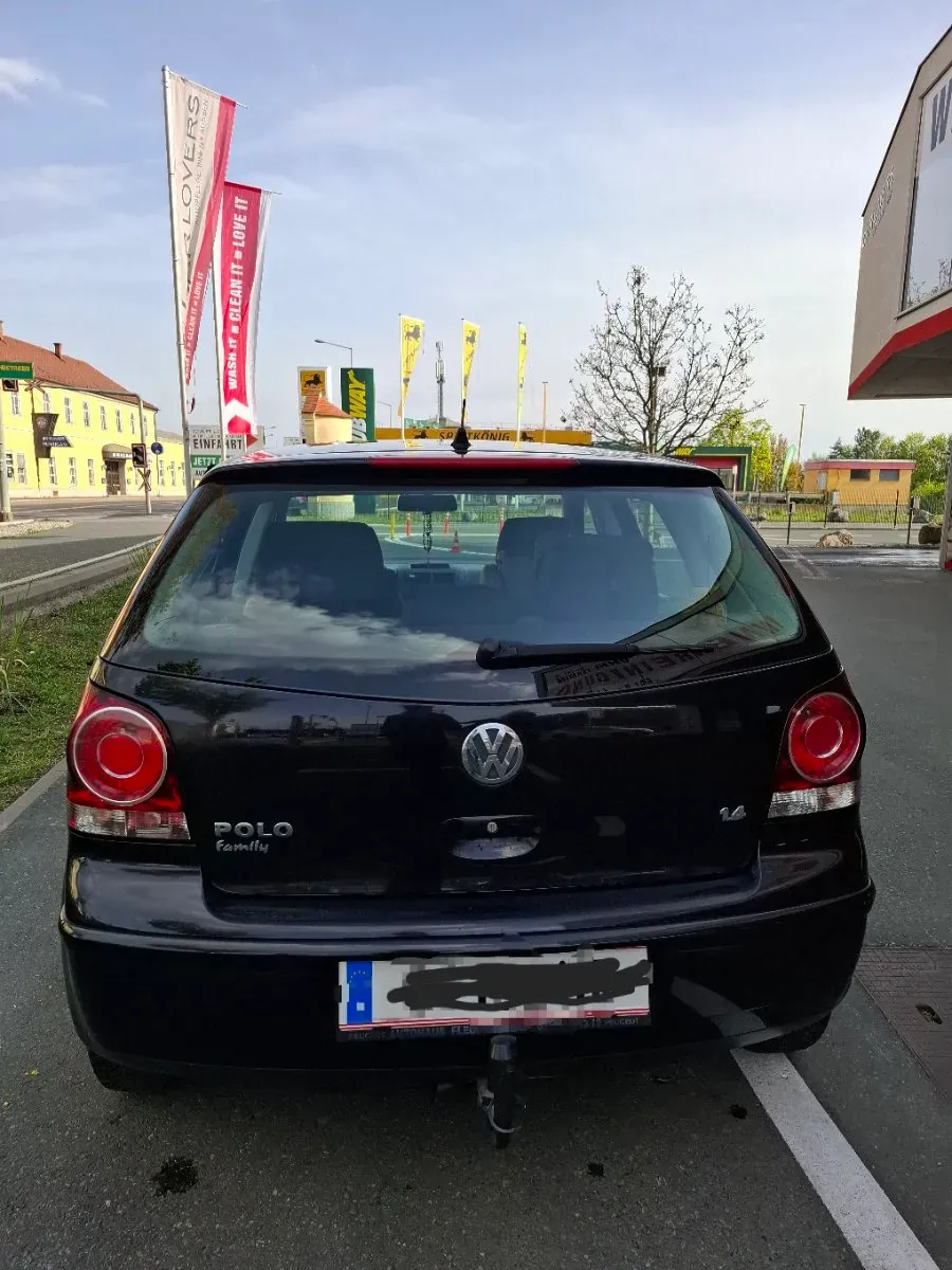 Volkswagen Polo 2005 photo 2