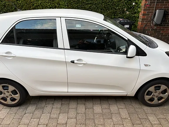 Kia Picanto 2014 photo 3