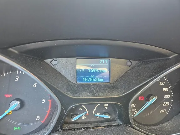 Ford Focus 2011 photo 3
